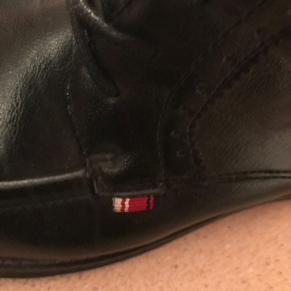 Boot - Picture 2 of 5